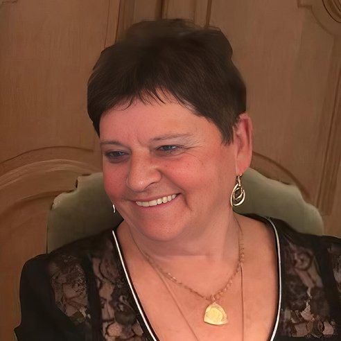 Paula Schoors