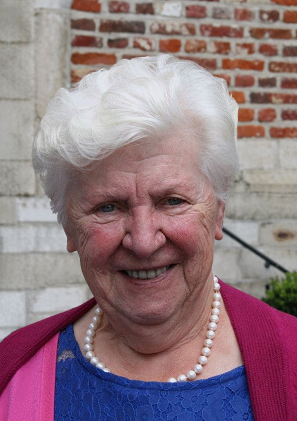 Julienne De Raeymaeker